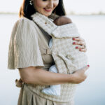 PouchCo Comfort Baby Carrier - Beige & White Houndstooth - Image 9