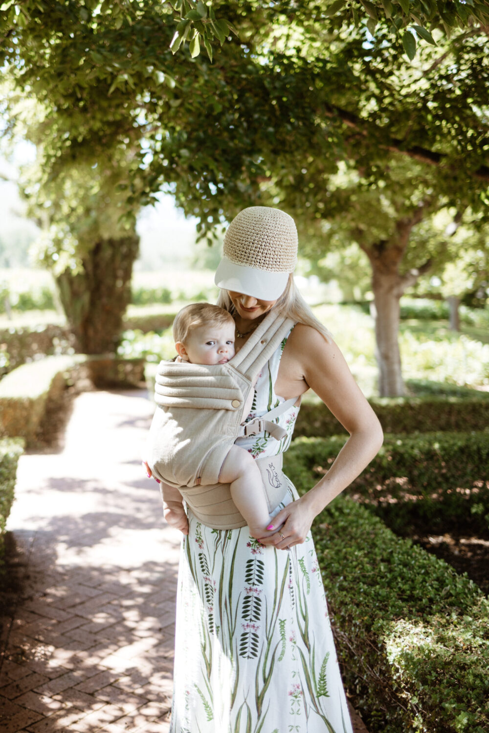 Premium Baby Carrier - Khaki (Pre Orders for Stock Arriving 30 September Now Open!!) Limited Stock! - Image 5
